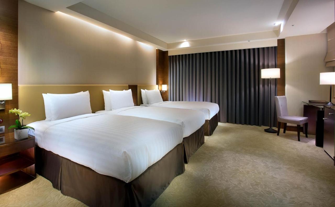 Hu House - Taipei Hotell Exteriör bild