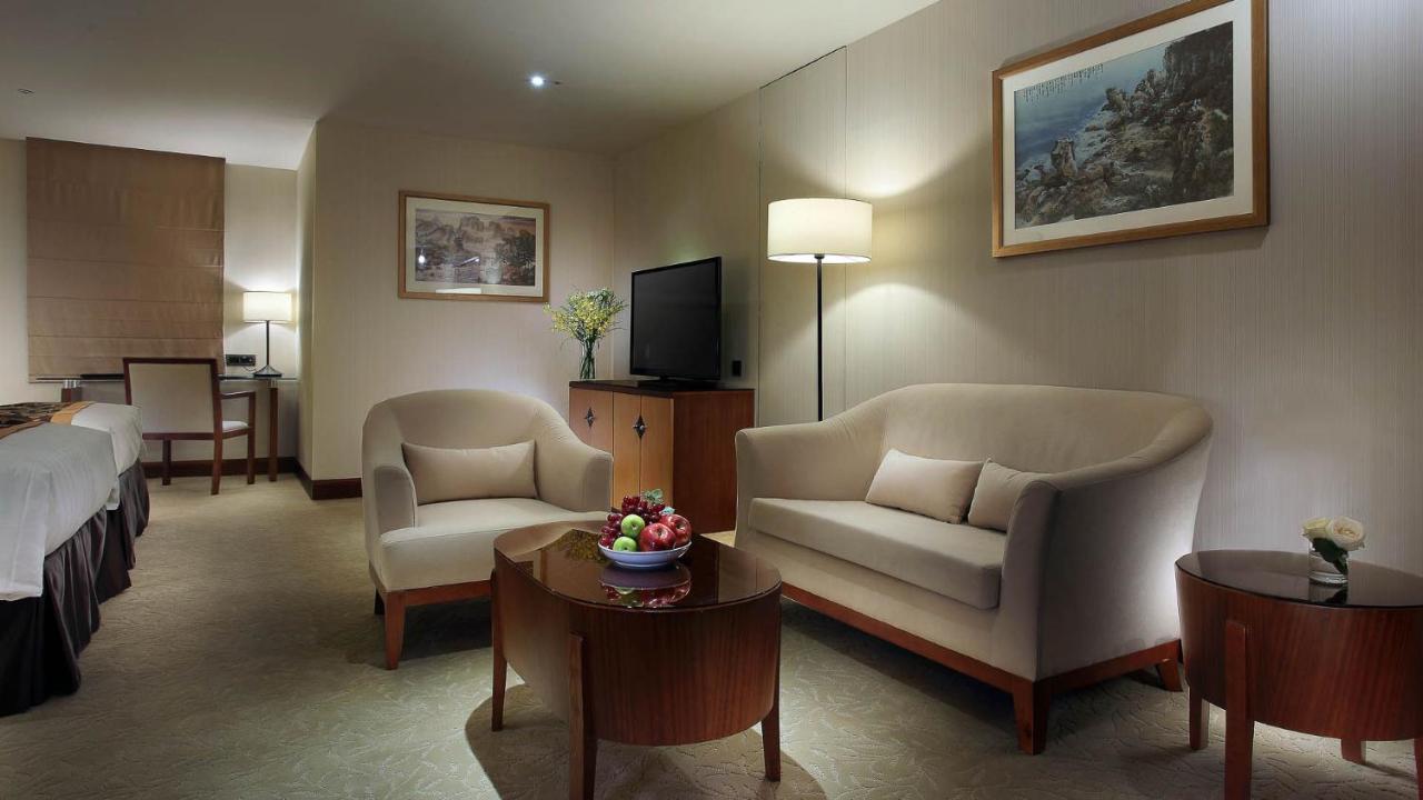 Hu House - Taipei Hotell Exteriör bild